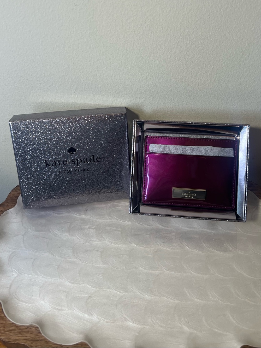 Kate Spade Kenzie Patent Slim Card Holder Dark Raspberry NIB - Picture 3 of 14